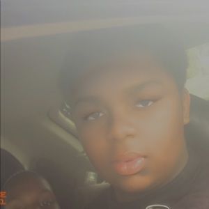 Meet your Posher, Kenneth